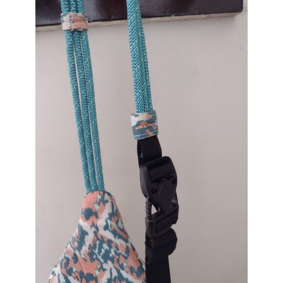 KAVU Rope Sling Crossbody Canvas Bag - Picture 7 of 8